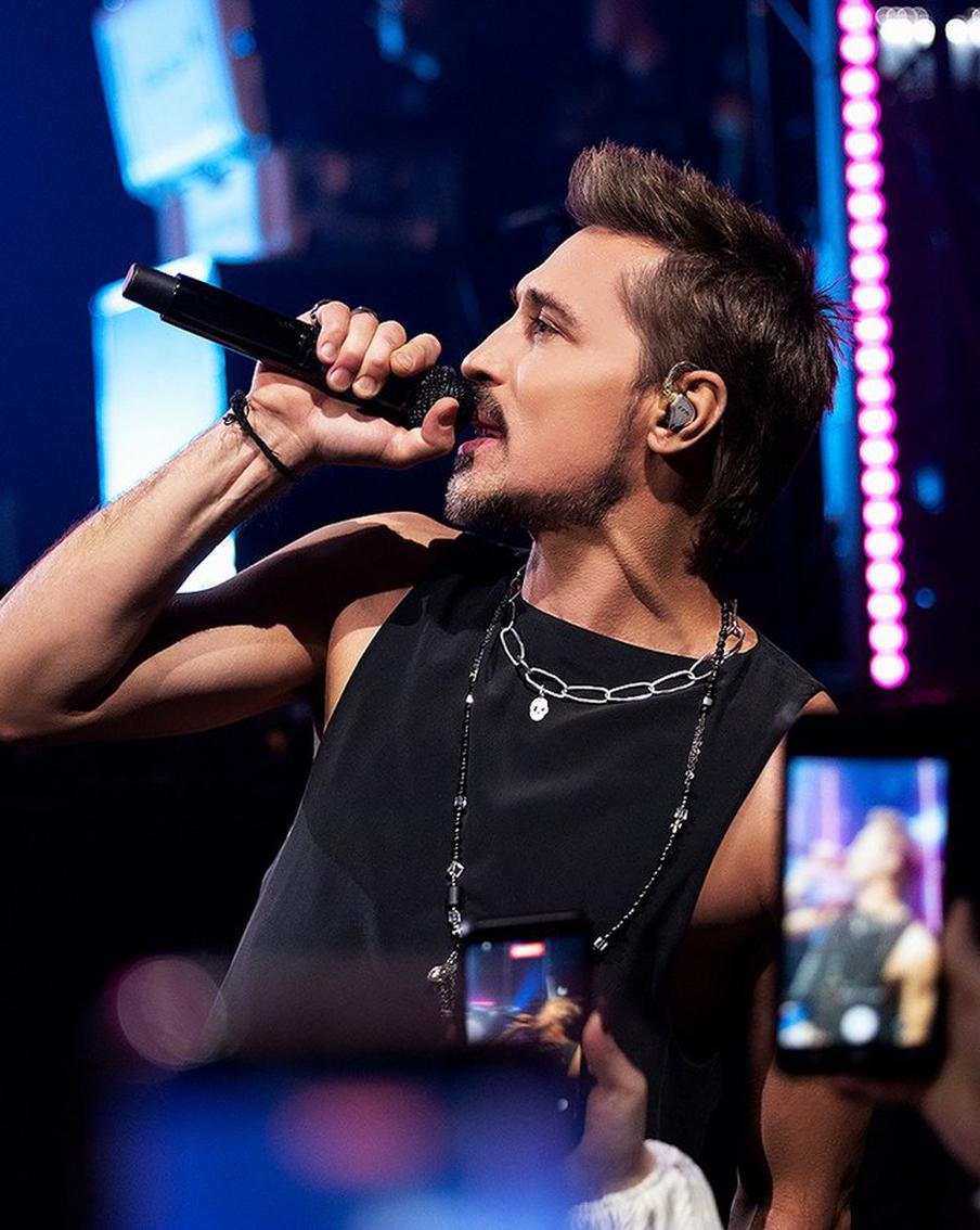 Дима Билан, МОТ, Zvonkiy и A’Studio поздравили радио со 130-летием