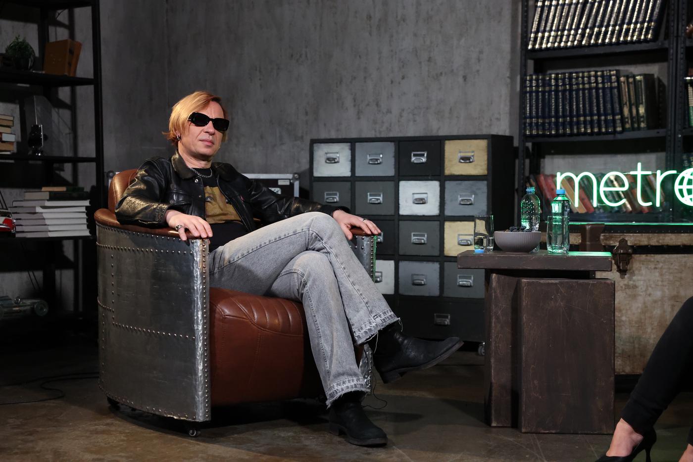 Найк Борзов стал гостем прямого эфира газеты Metro.