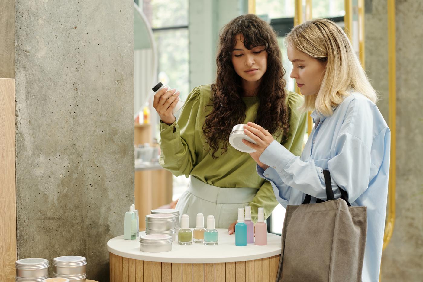 Отечественные бренды в топе: почему российская косметика стала фаворитом покупательниц