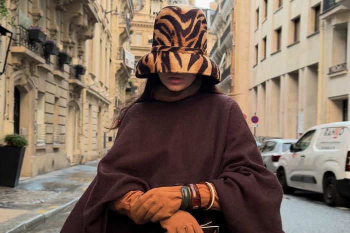 Как подобрать тёплые аксессуары, чтобы образ оставался стильным зимой