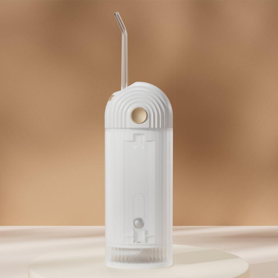 При регулярном использовании ирригатор помогает удалить налёт, улучшить состояние дёсен, сократить риск воспалений и обеспечить деликатный уход за брекетами и имплантами.