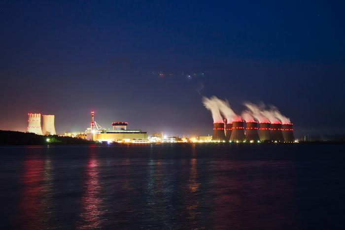 ВСУ попытались атаковать АЭС, ЕС готовит новые санкции: хроника очередных событий украинского кризиса