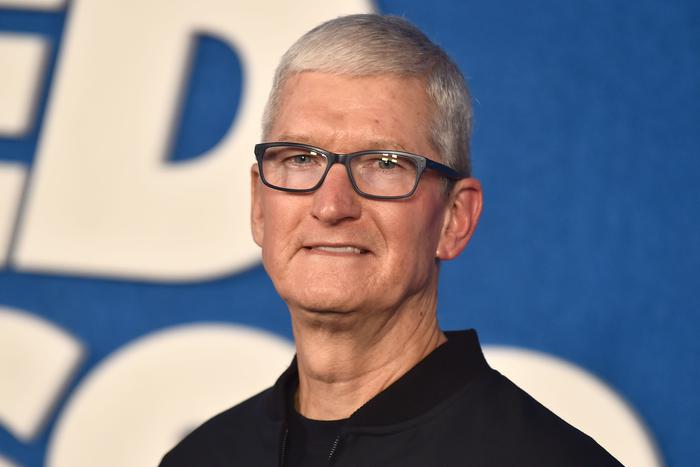 Генеральный директор компании – производителя iPhone в ближайшее время уйдёт в отставку