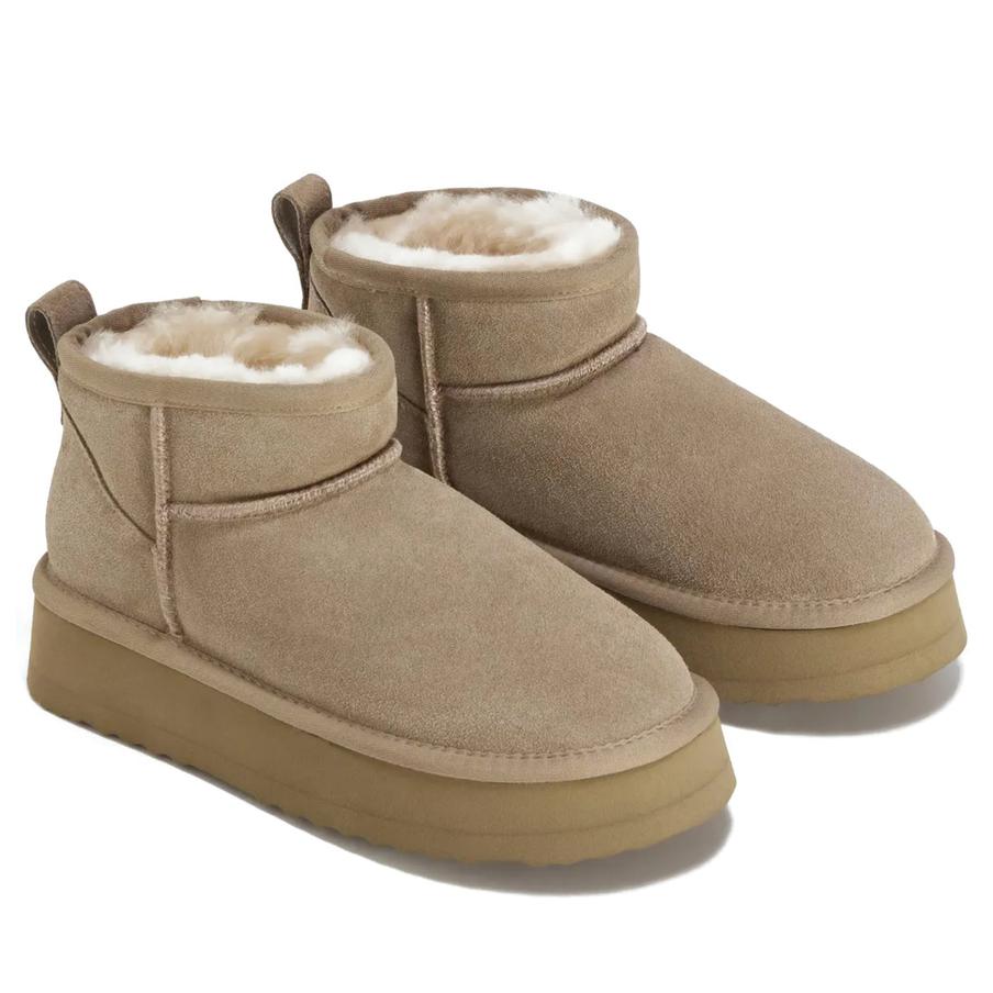 Замшевые полуботинки с овчиной "Снежная Королева" (8490 ₽)