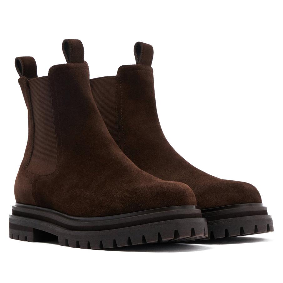 Утеплённые челси из замши Lime (13 999 ₽)