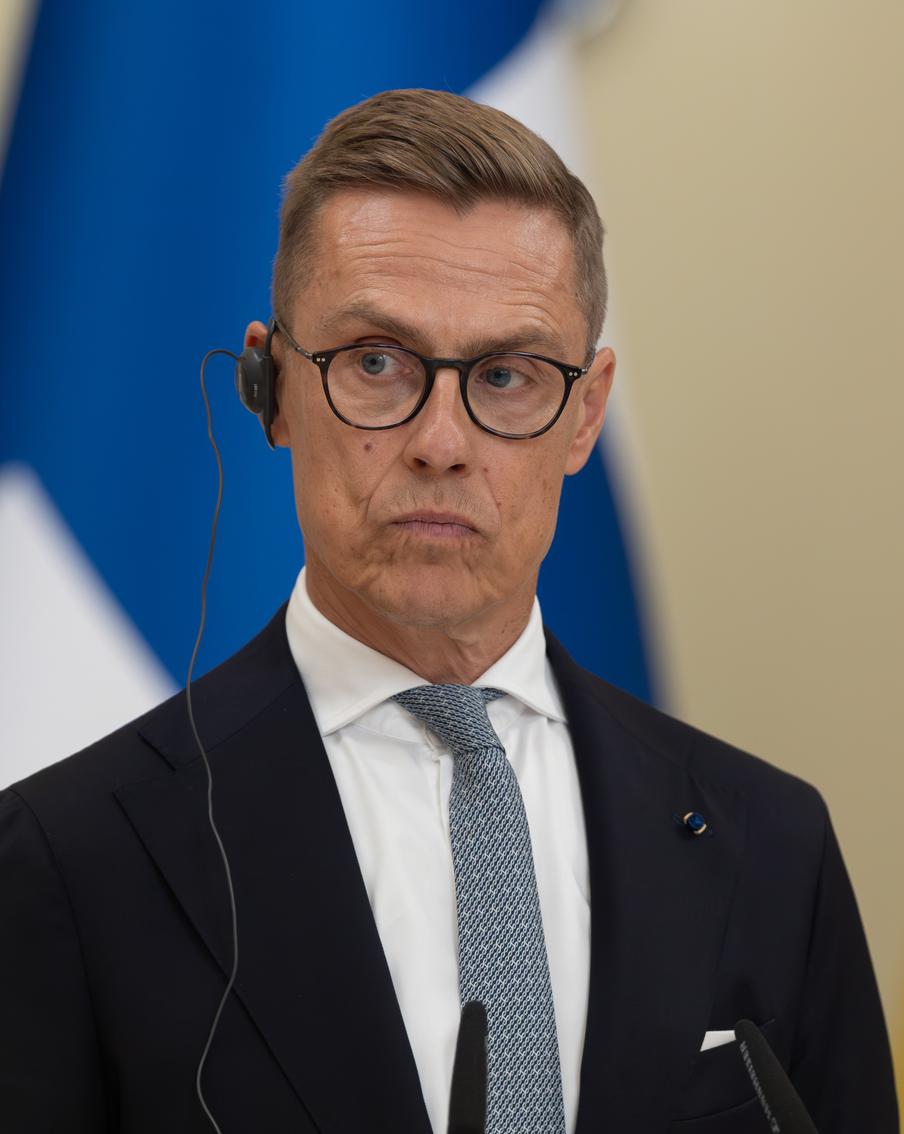 Президент Финляндии Стубб назвал сроки заключения мирной сделки по Украине. Финский президент заявил, что стороны украинского конфликта смогут заключить мирную сделку только предстоящей весной. Он также подчеркнул важность продолжения поддержки Украины со стороны ЕС