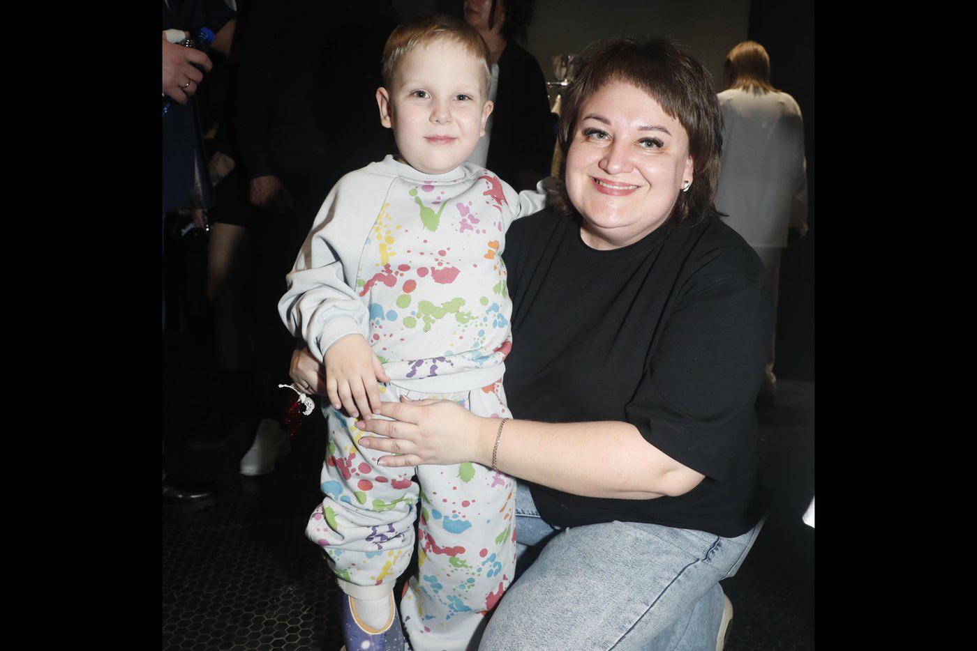 Макар и его мама Олеся.