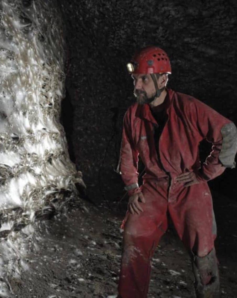 Тысячи дней работы и тысячи пауков: на границе Греции и Албании найдена самая большая паутина в мире