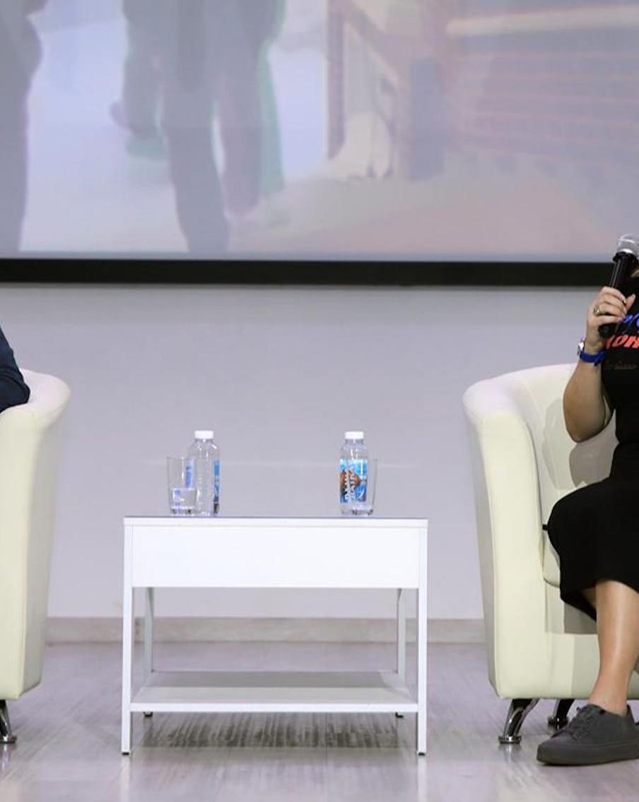 Участники СВО и общественники выступили на форуме "Герой моего района" в Москве