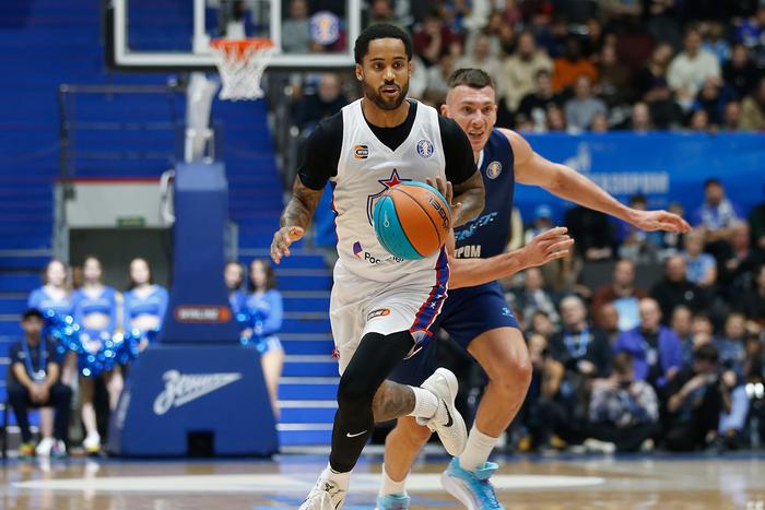 На какие виды спорта сходить в Москве: футбол, баскетбол, хоккей, ММА