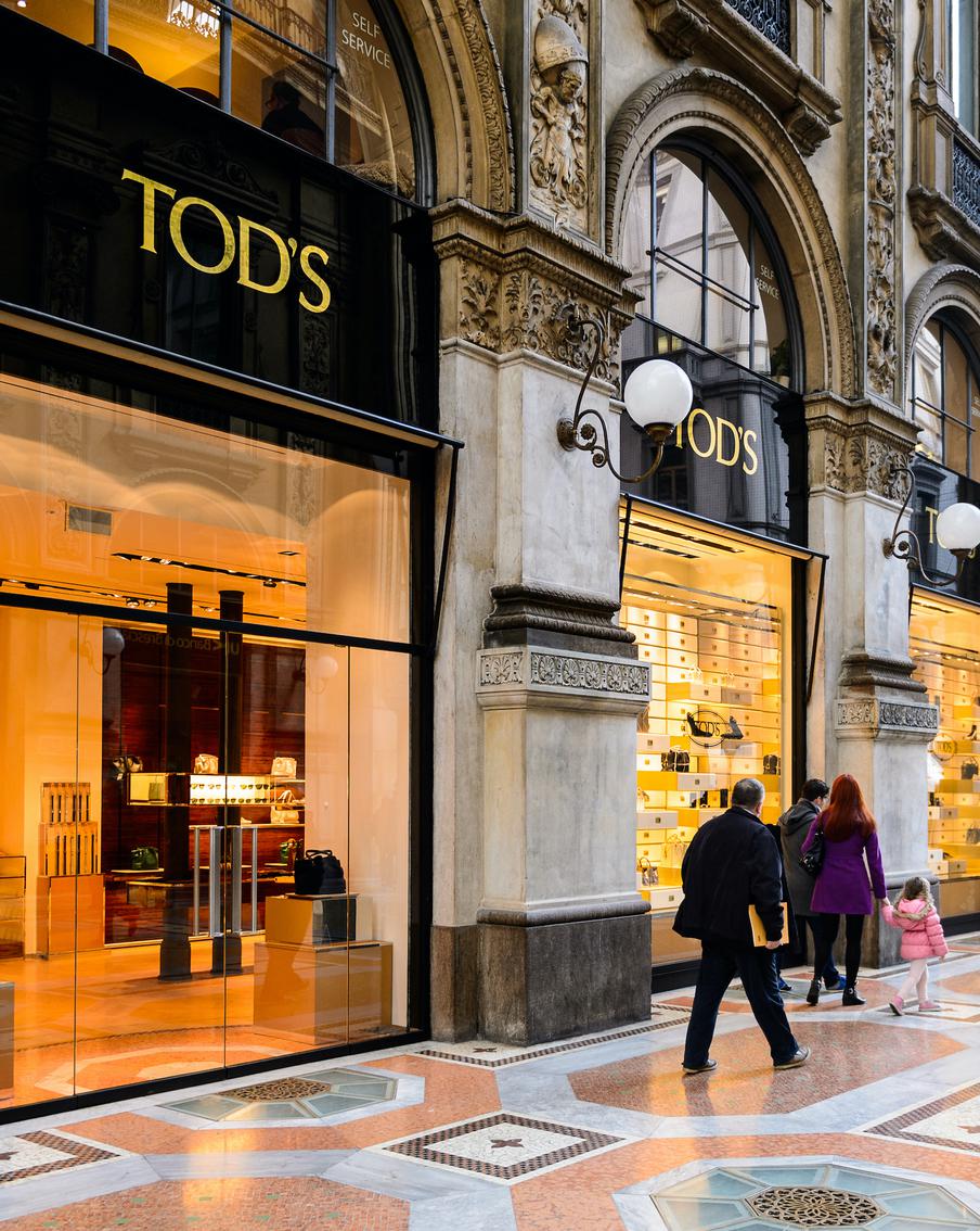 Итальянский Tod’s лишён права на рекламу после скандала с китайскими фабриками: что происходило в мире моды и красоты на этой неделе