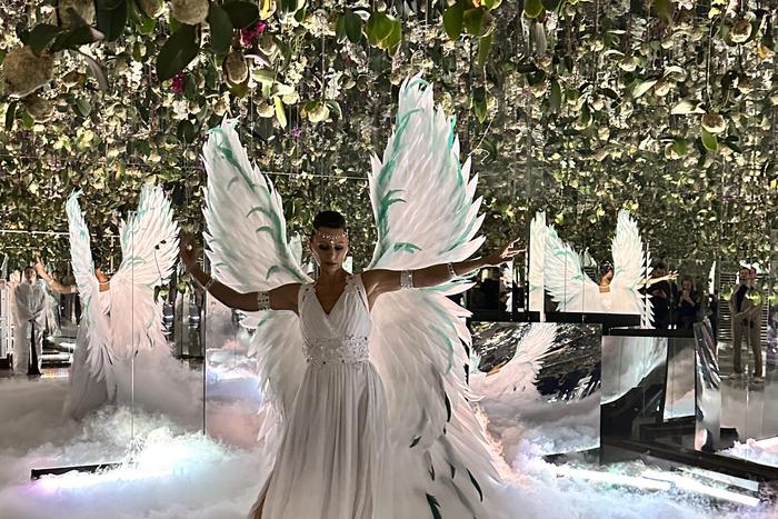 На ВДНХ создали шоу, вдохновившись "Алхимиком" Коэльо, и потрясли москвичей