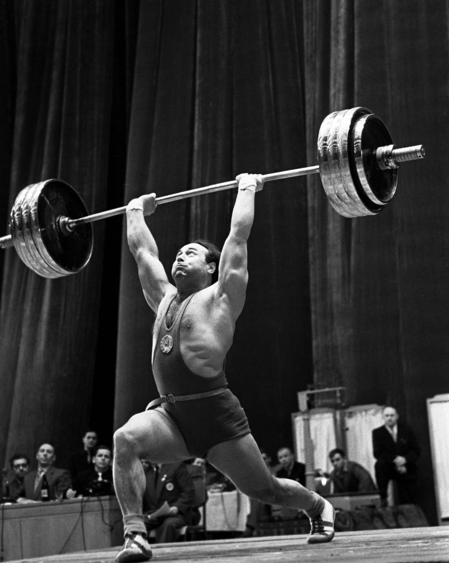 Будущий олимпийский чемпион Воробьёв попал в штрафбат и обезвредил супербомбу