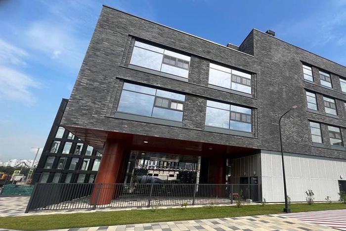 Новая школа и детский сад открыты в районе Раменки