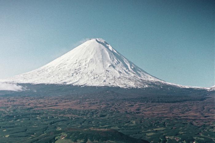 "Может привести к трагедии": на Камчатке активизировался "взрывной вулкан"