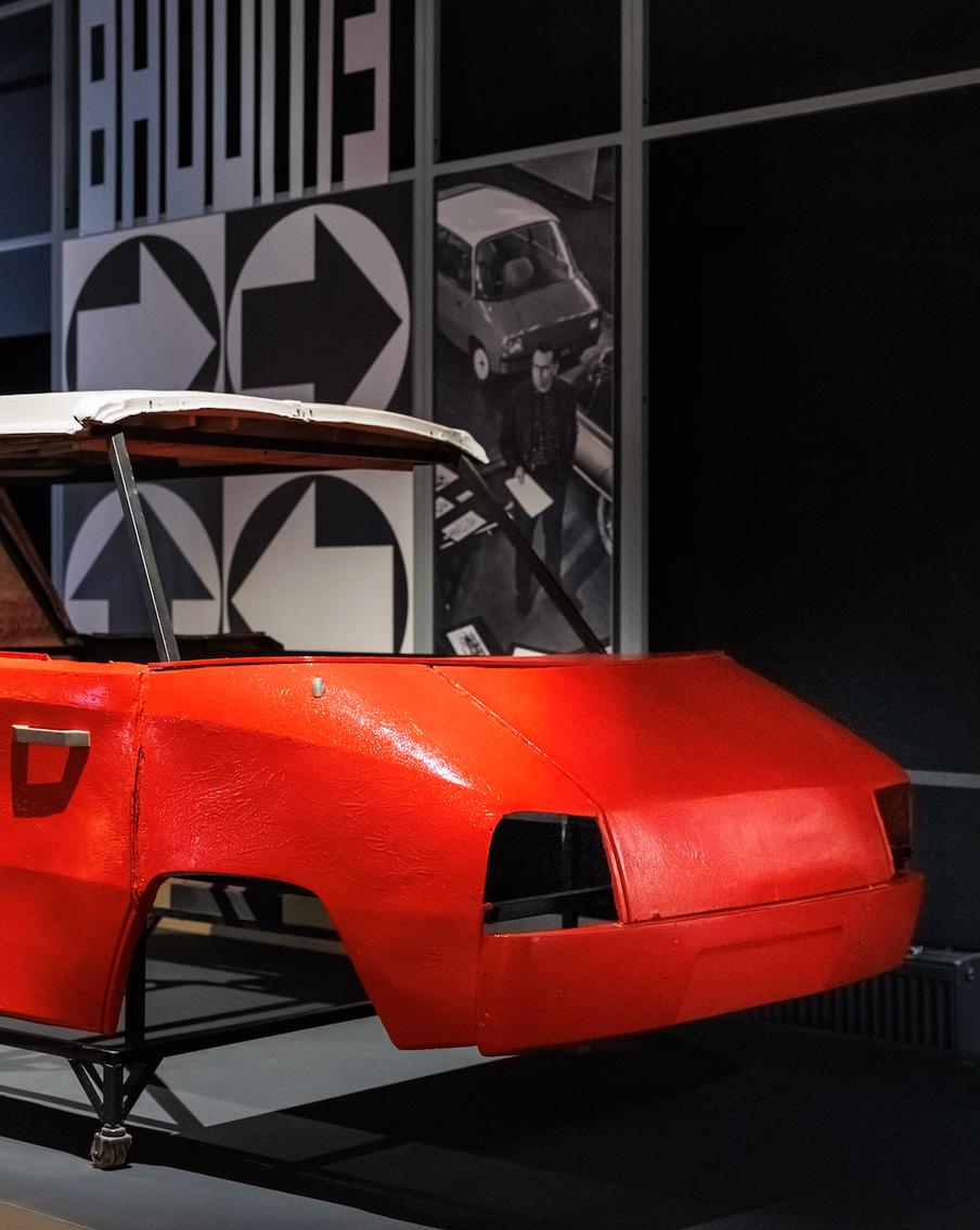 Коллекцию Музея транспорта Москвы пополнил уникальный автомобиль ВНИИТЭ-Макси