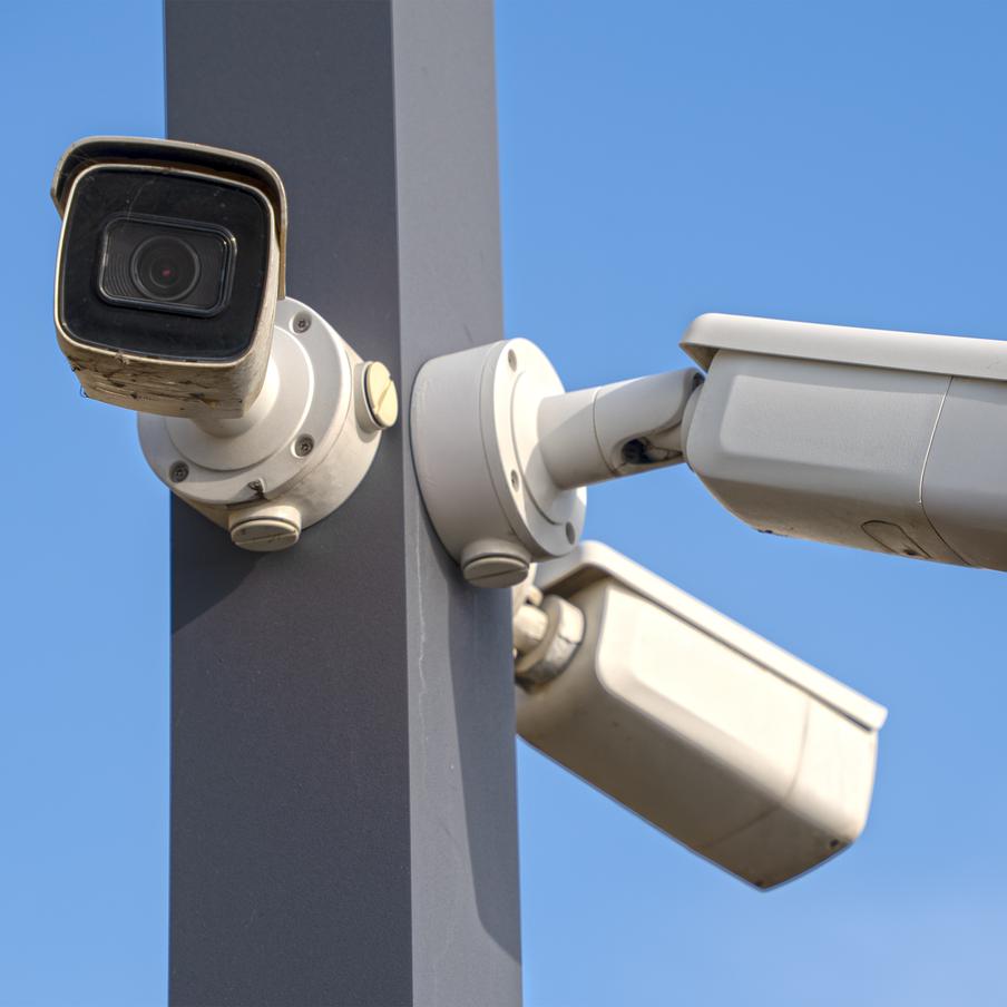 Минтранс предложил штрафовать нарушителей через распознавание лиц. Ведомство хочет использовать камеры и биометрию для фиксации правонарушений на ж/д