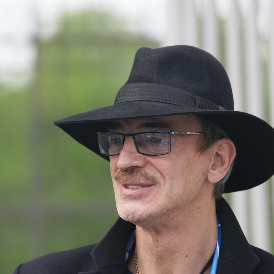 Суд оштрафовал Михаила Боярского за другой неоплаченный штраф. В Санкт-Петербурге суд вынес решение о привлечении Михаила Боярского, народного артиста РСФСР, к административной ответственности. Ему назначено наказание в виде двукратного увеличения первоначального штрафа за несвоевременную оплату. Эта информация была опубликована в судебных документах, предоставленных агентству "РИА Новости"