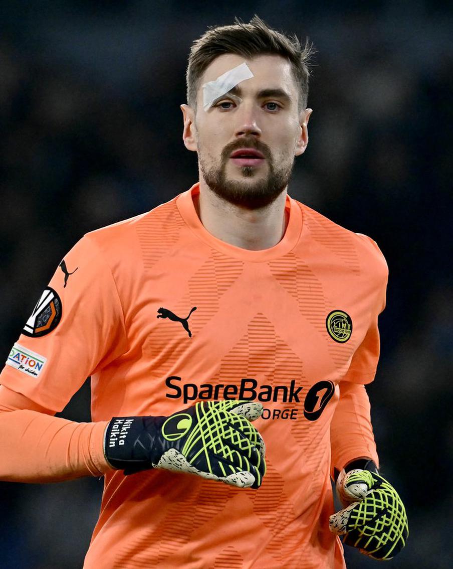 Наш вратарь побил рекорд Акинфеева: как Никита Хайкин играет в Лиге чемпионов