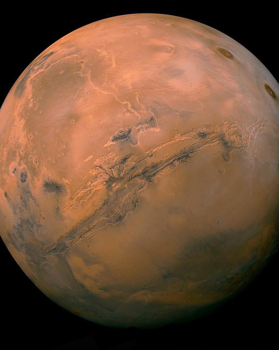 Пылевые вихри на Марсе вызывают молнии и гром