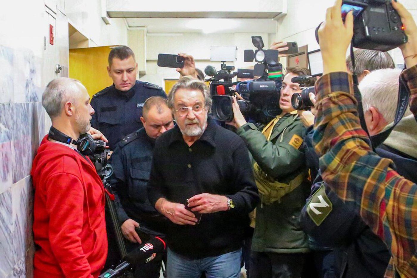 Леонид Ярмольник дал показания в суде над Аглаей Тарасовой по делу о перевозке наркотических веществ.