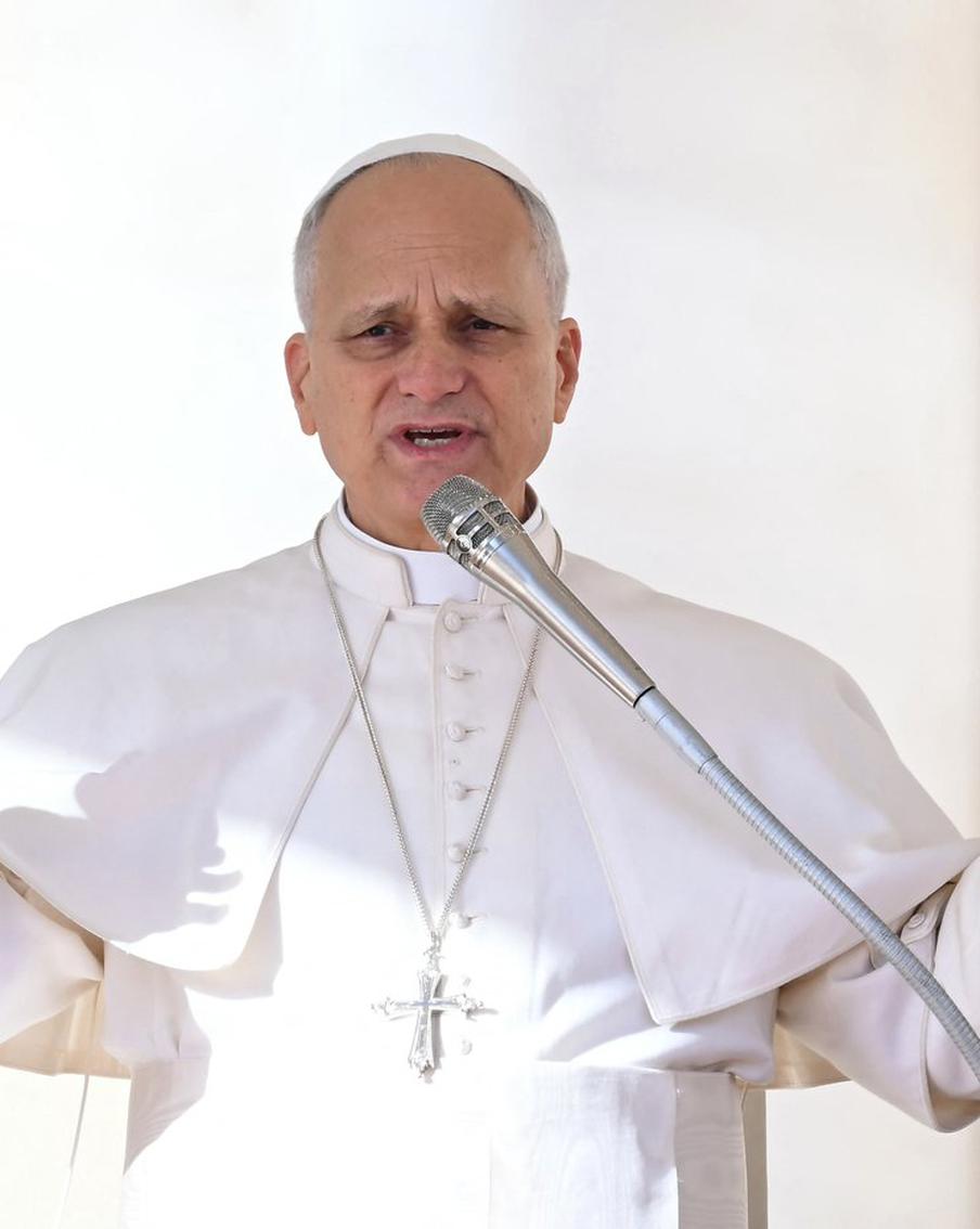 Запрет на хлеб без глютена и порчу воздуха: необычные правила Ватикана в XXI веке