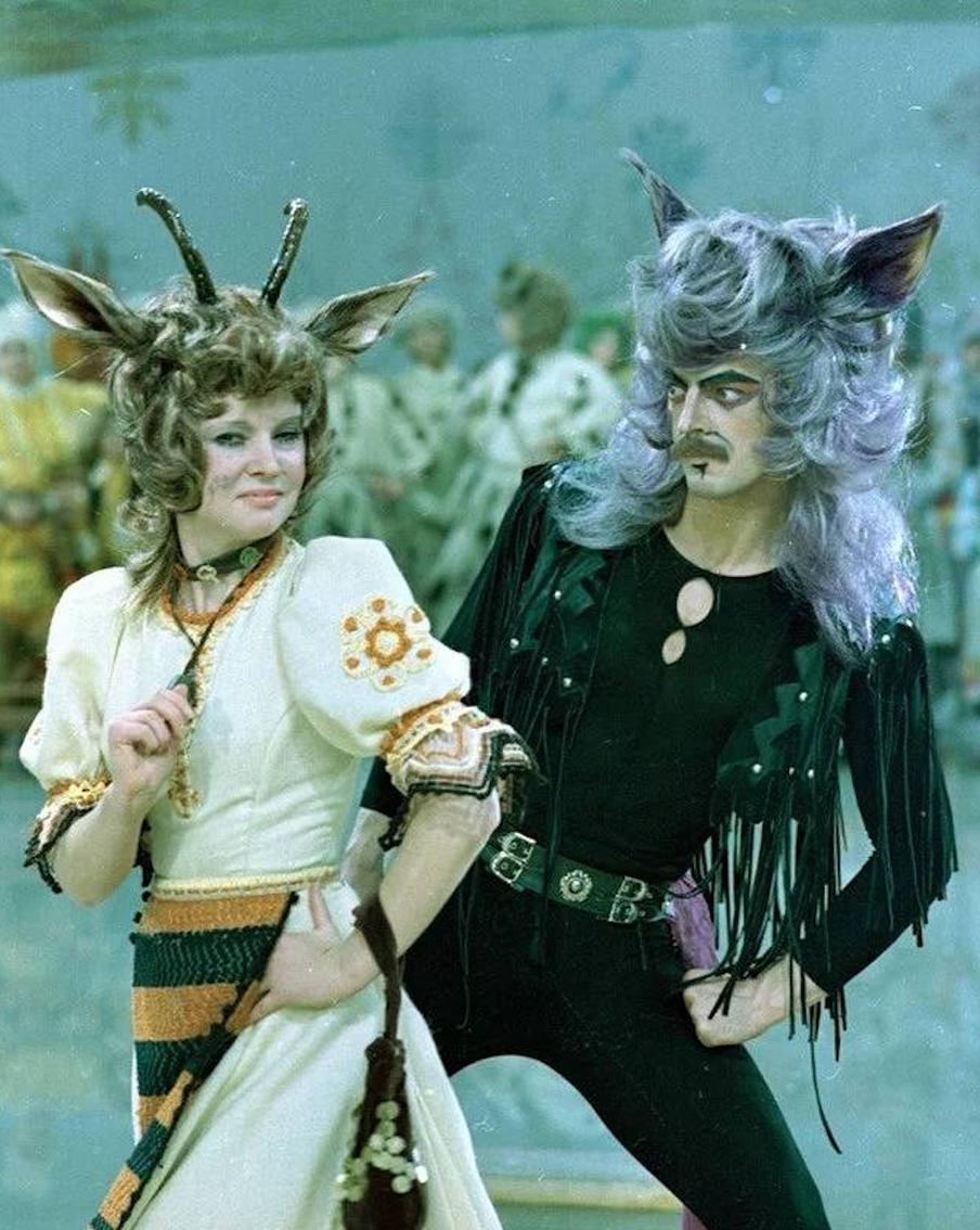 Джаз-концерт и маркет в исторической усадьбе: куда сводить маму в её "профессиональный" праздник