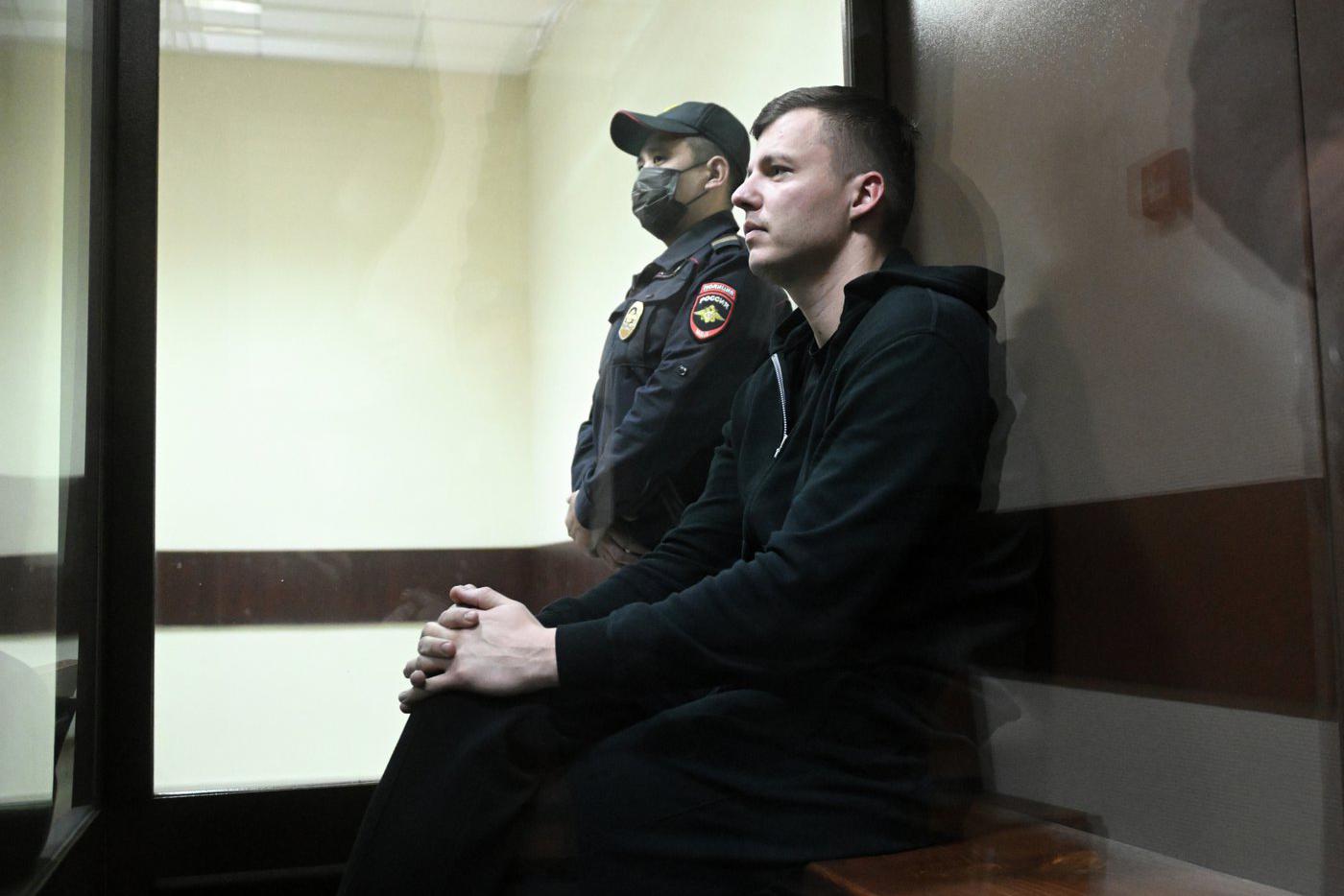 Защита Чекалина добивается замены домашнего ареста на подписку о невыезде