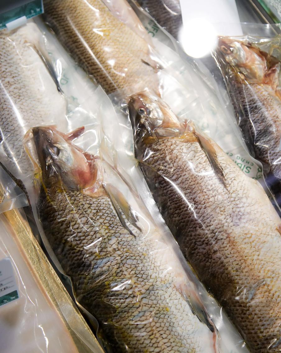 На московской ярмарке можно купить рыбу, используемую для питания космонавтов