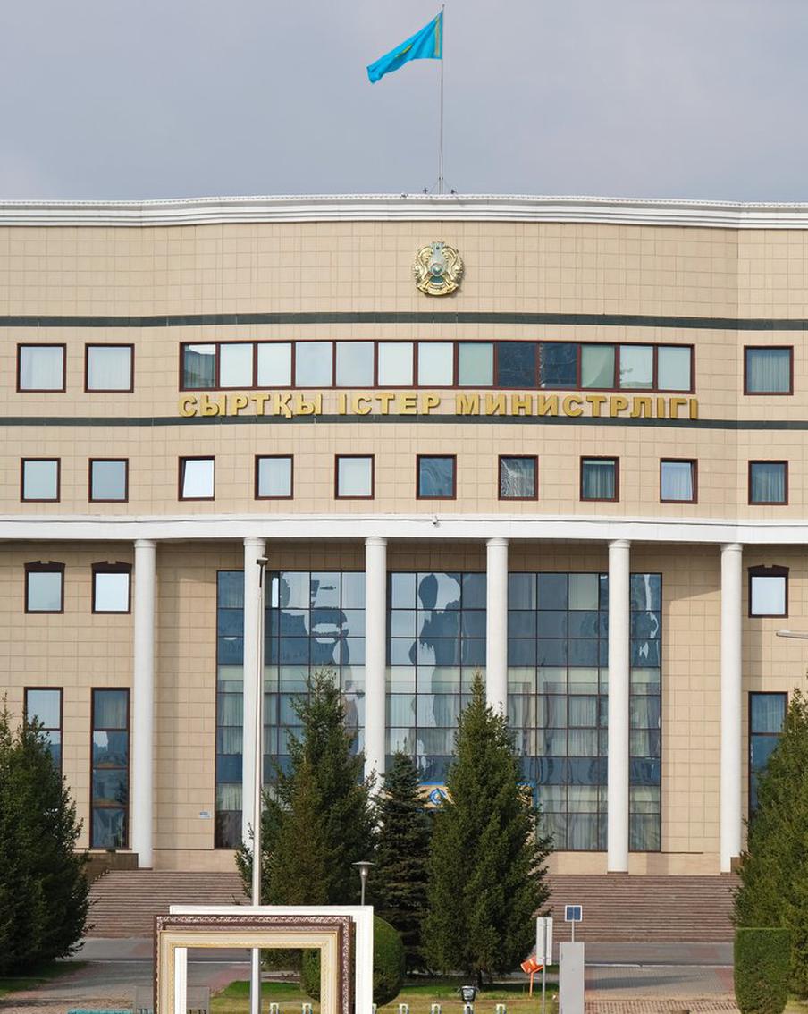 Казахстан выразил Украине протест из-за атаки ВСУ на инфраструктуру КТК. Власти Казахстана назвали вредной для двусторонних отношений с Украиной недавнюю атаку дронов на принадлежащую стране инфраструктуру на черноморском побережье