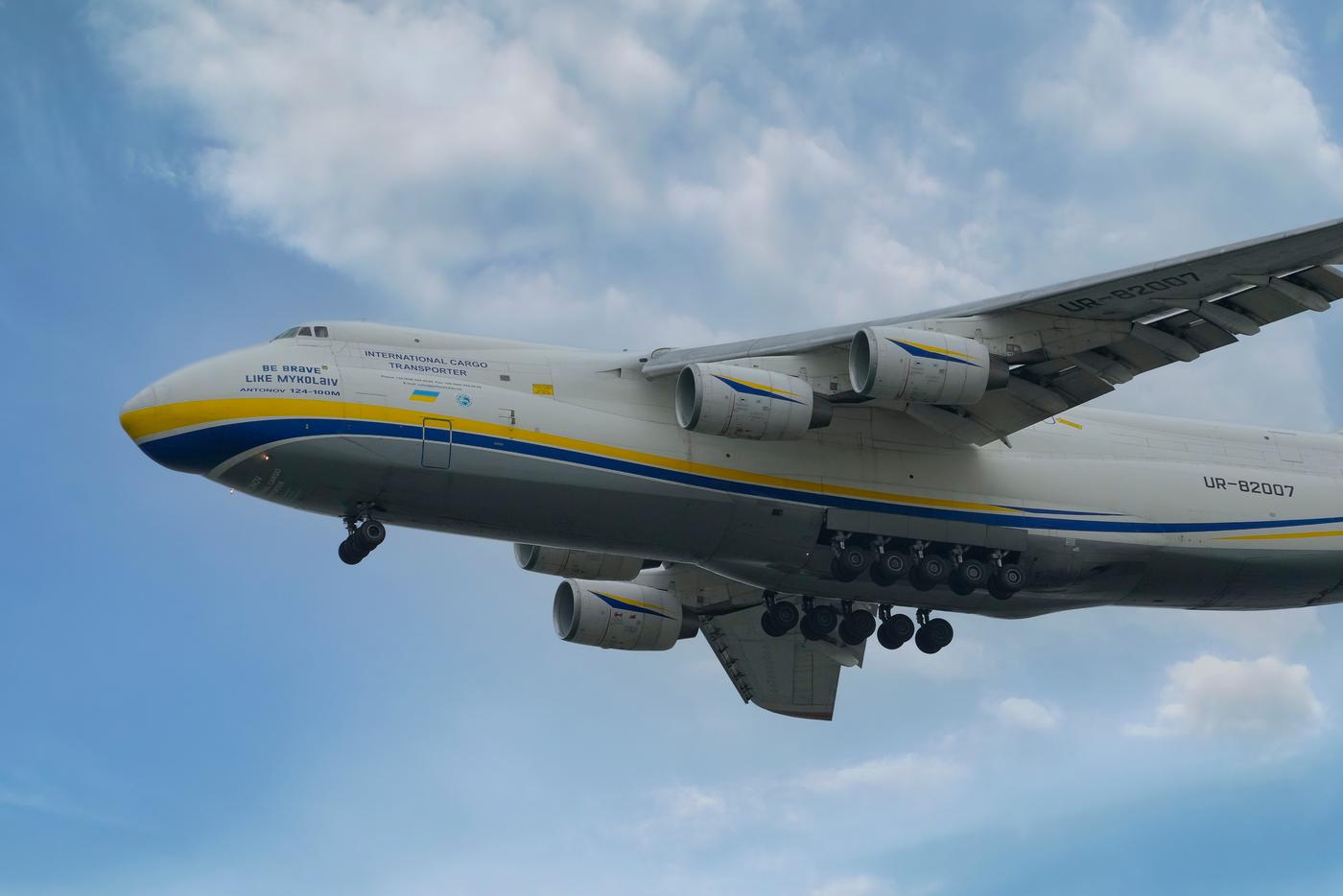 Украинский грузовой самолёт Ан-124 вывез из Израиля военную технику США