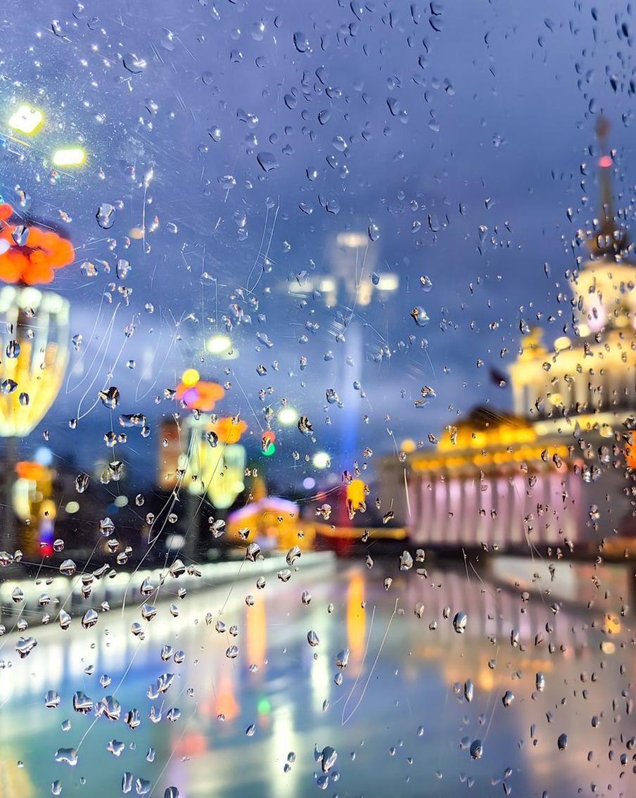 Синоптик рассказал, какая погода ждёт москвичей в предстоящем декабре. Жителям и гостям Москвы рассказали, какая погода ожидает их в первый месяц зимы. Отмечается, что он будет достаточно тёплым