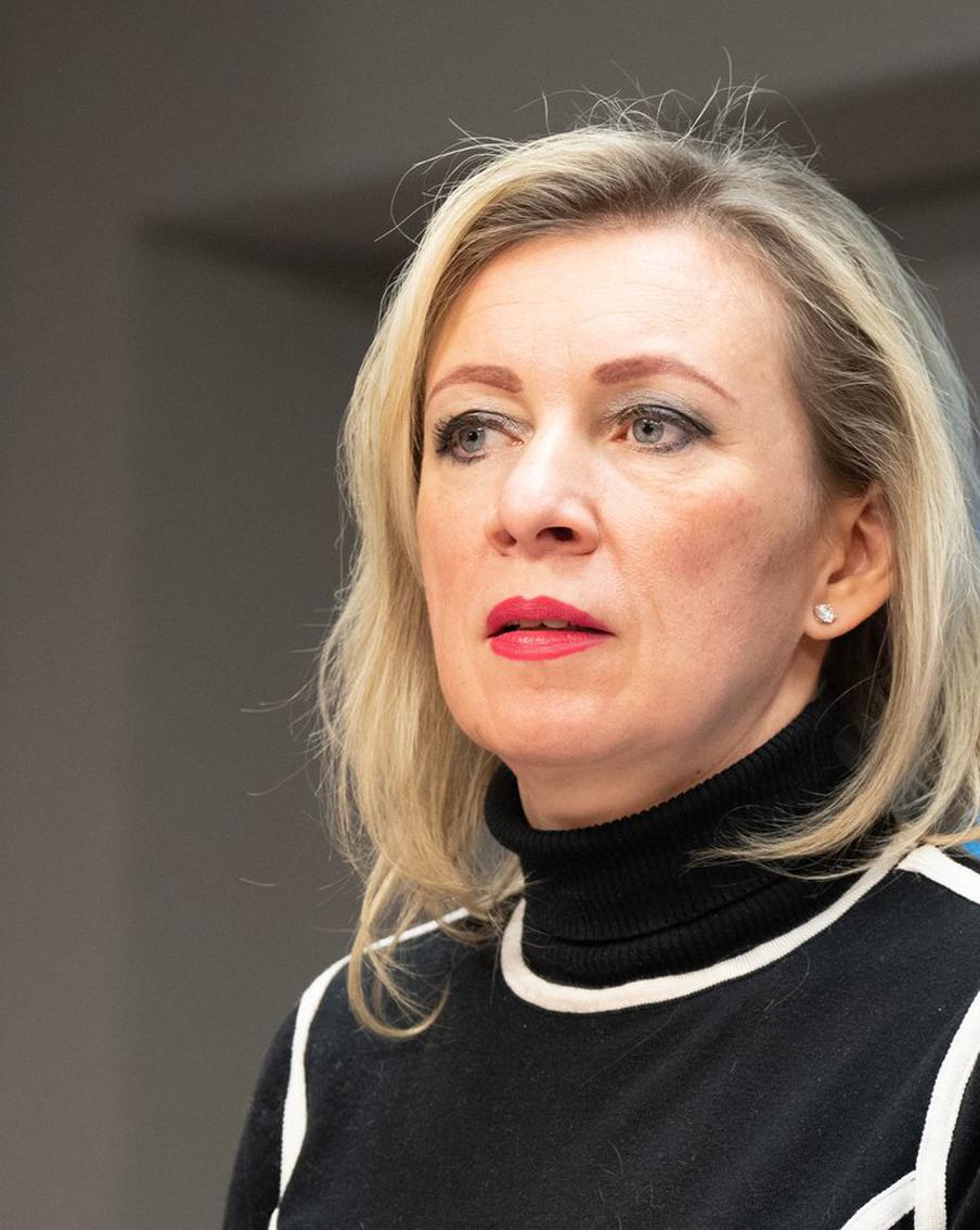 Захарова: террористический киевский режим угрожает мировой безопасности. Мария Захарова, официальный представитель МИД РФ, поделилась своим мнением о теракте, произошедшем на объектах Каспийского трубопроводного консорциума (КТК) в Новороссийске. Она подчеркнула, что этот инцидент свидетельствует о формировании террористической ячейки в Европе, факт существования которой признан мировым сообществом