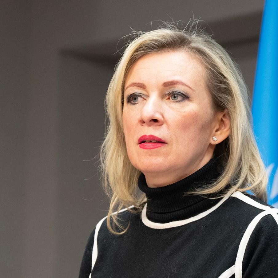 Захарова: террористический киевский режим угрожает мировой безопасности. Мария Захарова, официальный представитель МИД РФ, поделилась своим мнением о теракте, произошедшем на объектах Каспийского трубопроводного консорциума (КТК) в Новороссийске. Она подчеркнула, что этот инцидент свидетельствует о формировании террористической ячейки в Европе, факт существования которой признан мировым сообществом