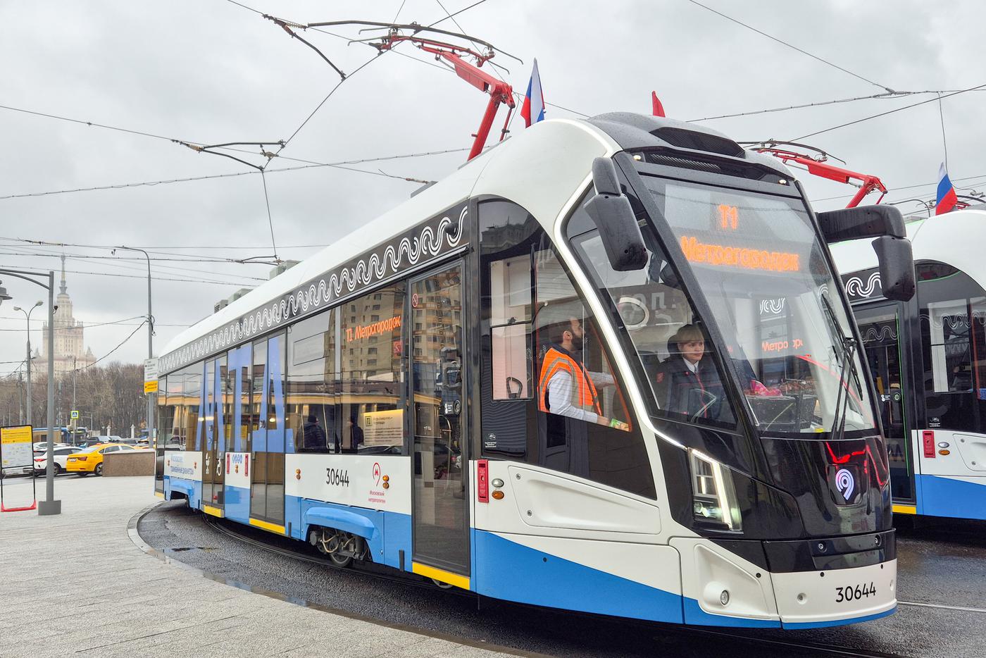 Более 70 тысяч поездок в сутки совершают пассажиры на первом трамвайном диаметре