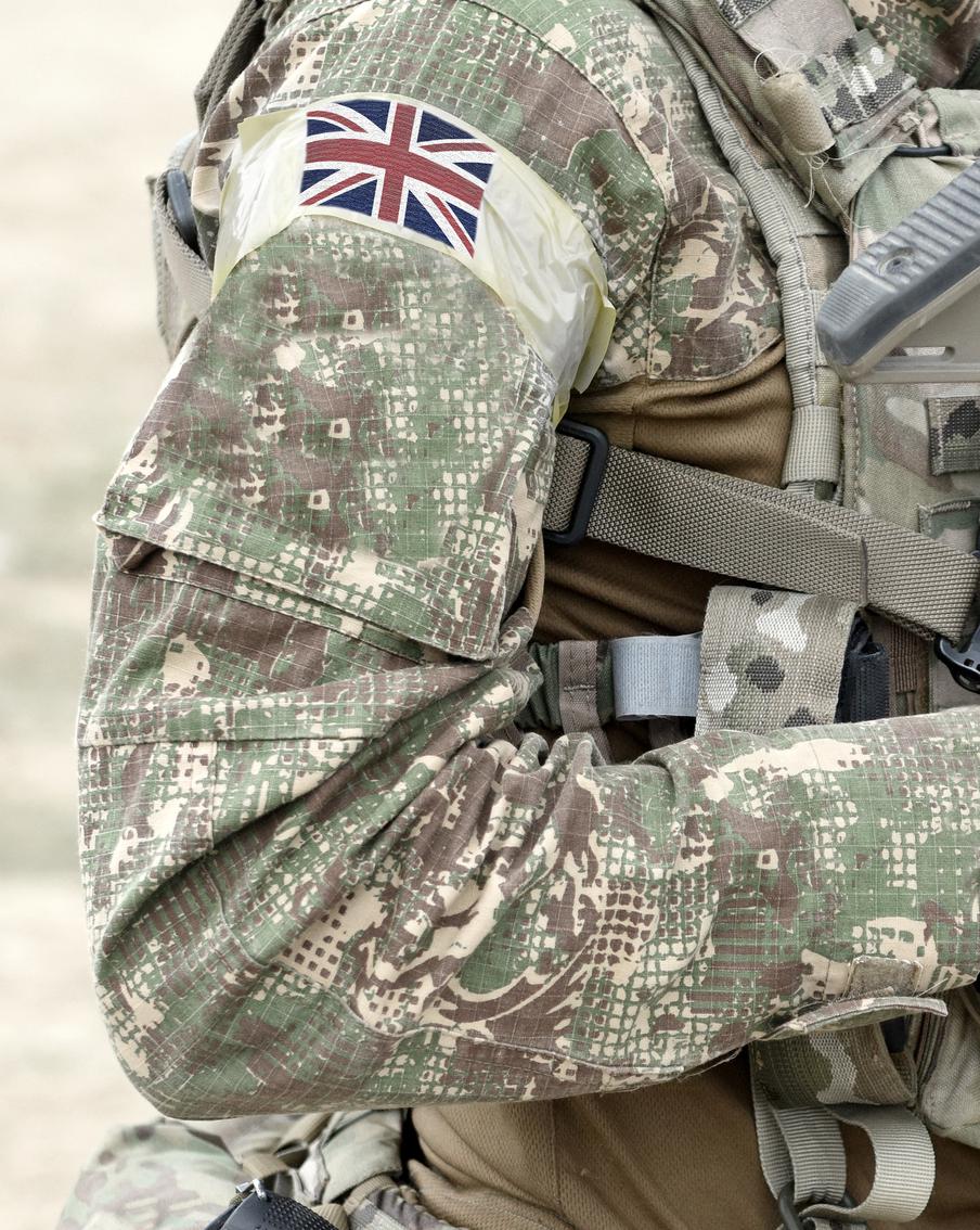 Великобритания и Финляндия проводят учения недалеко от границы с Россией. Британские и финские военные участвуют в совместных учениях недалеко от российской границы. По плану манёвры солдат двух стран должны завершиться 5 декабря