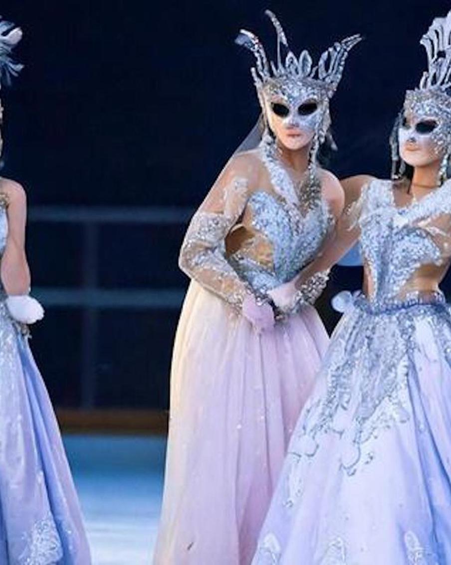 Афиша на 1 декабря: смотрим шоу на льду, фильм Дэвида Линча и пробуем саунд хилинг