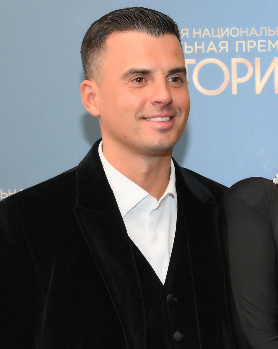 На концерте в честь 30-летия "Иванушек" объявили пол ребёнка Кирилла Туриченко