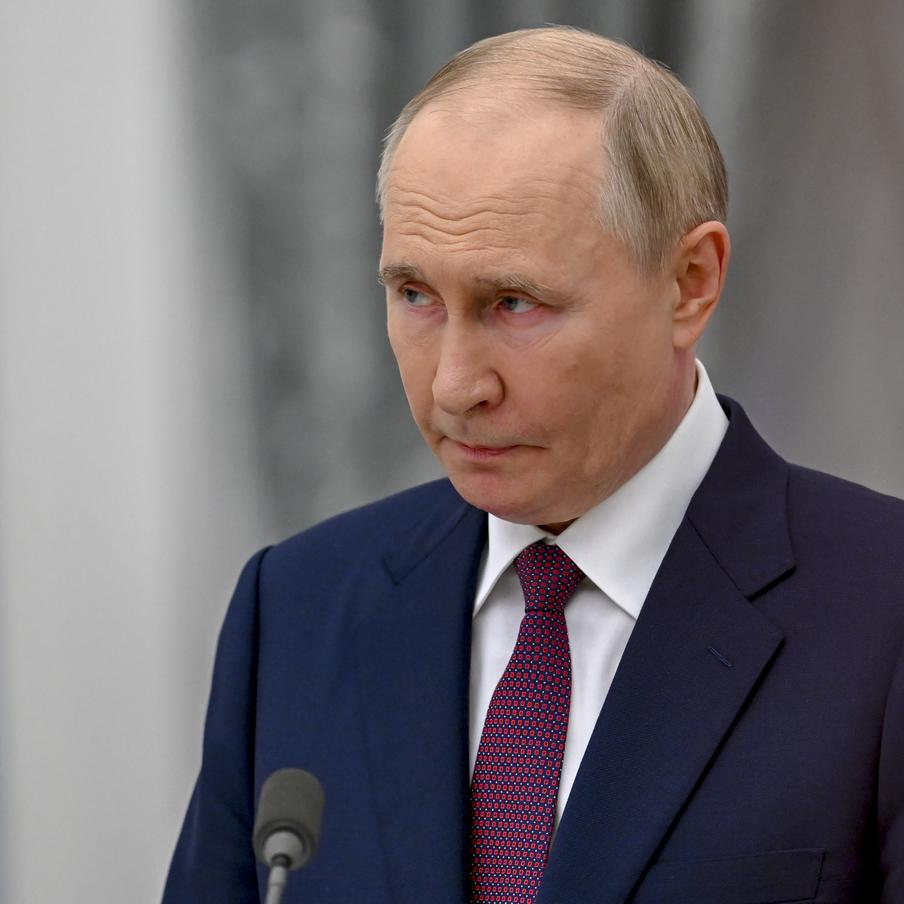 Кремль: Путин встретится с Уиткоффом 2 декабря. В ходе брифинга пресс-секретарь президента Российской Федерации Дмитрий Песков сообщил о предстоящих российско-американских контактах, которые состоятся в Москве 2 декабря. В связи с подготовкой к встречам президент России Владимир Путин проведёт ряд закрытых совещаний в понедельник