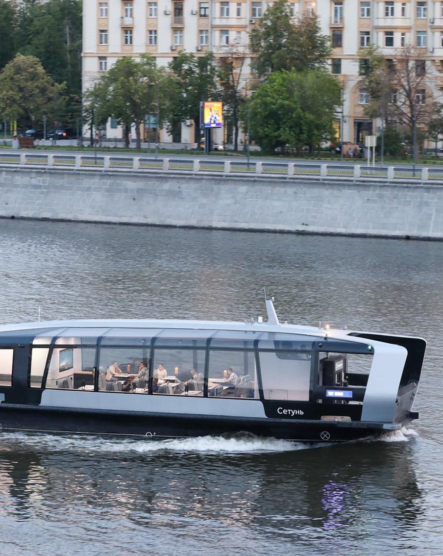 Этой осенью пассажиры стали передвигаться на речном электротранспорте Москвы на 33% чаще