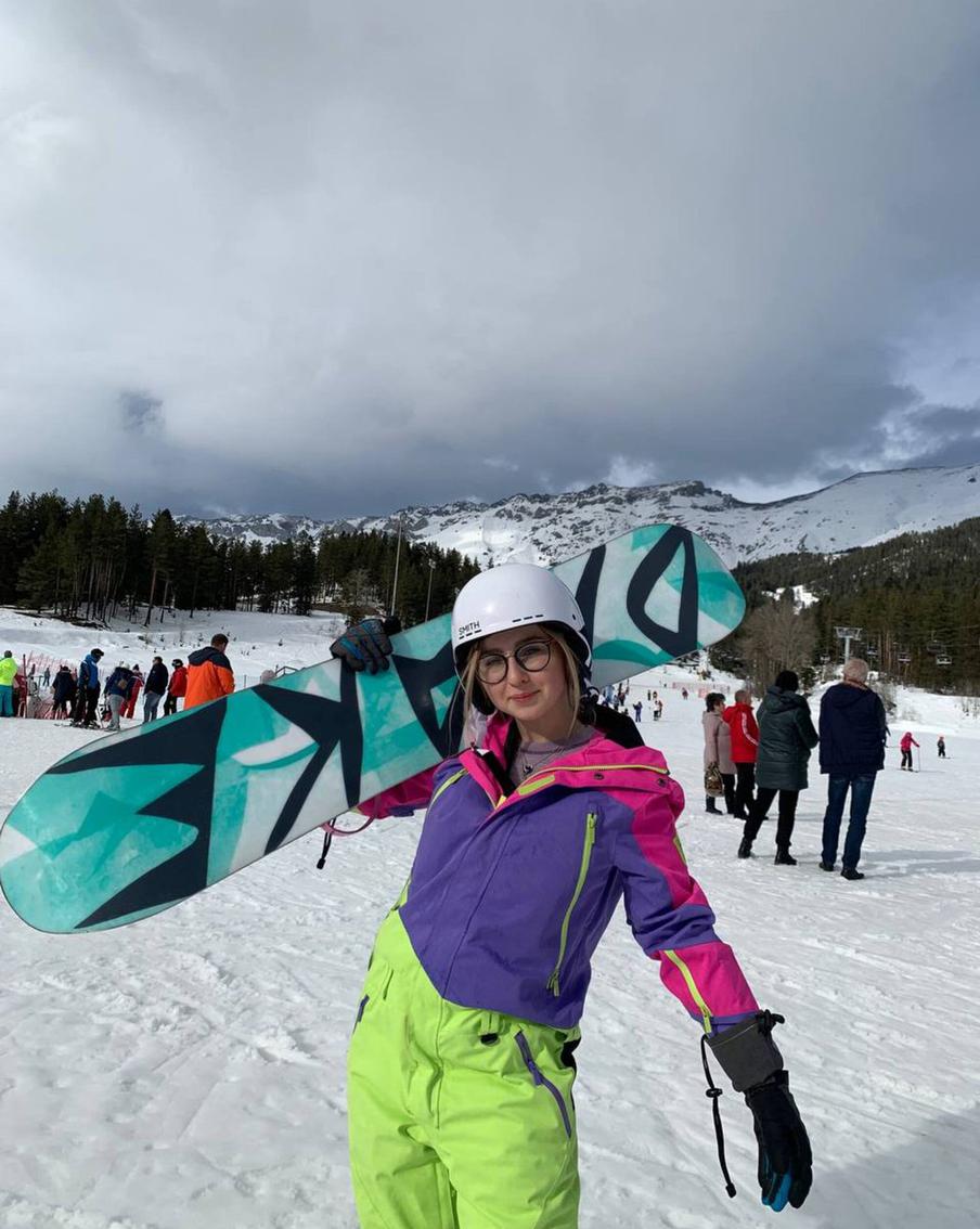 Ничего не бояться Софье помогает спорт, она обожает экстрим.