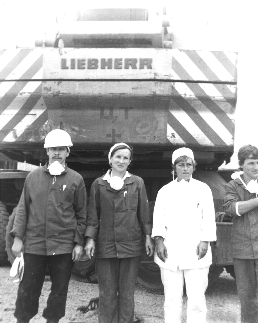 "Хотелось посмотреть на разрушенный реактор": как женщины-ликвидаторы проявляли себя в Чернобыле