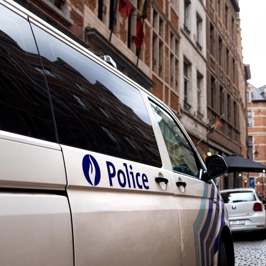 Euractiv: полиция Бельгии проводит обыски в штаб-квартире дипслужбы ЕС. В рамках расследования возможного нецелевого использования средств Европейского союза бельгийская полиция провела обыски на нескольких объектах, включая штаб-квартиру Европейской службы внешних связей (EEAS) и Колледж Европы в Брюгге