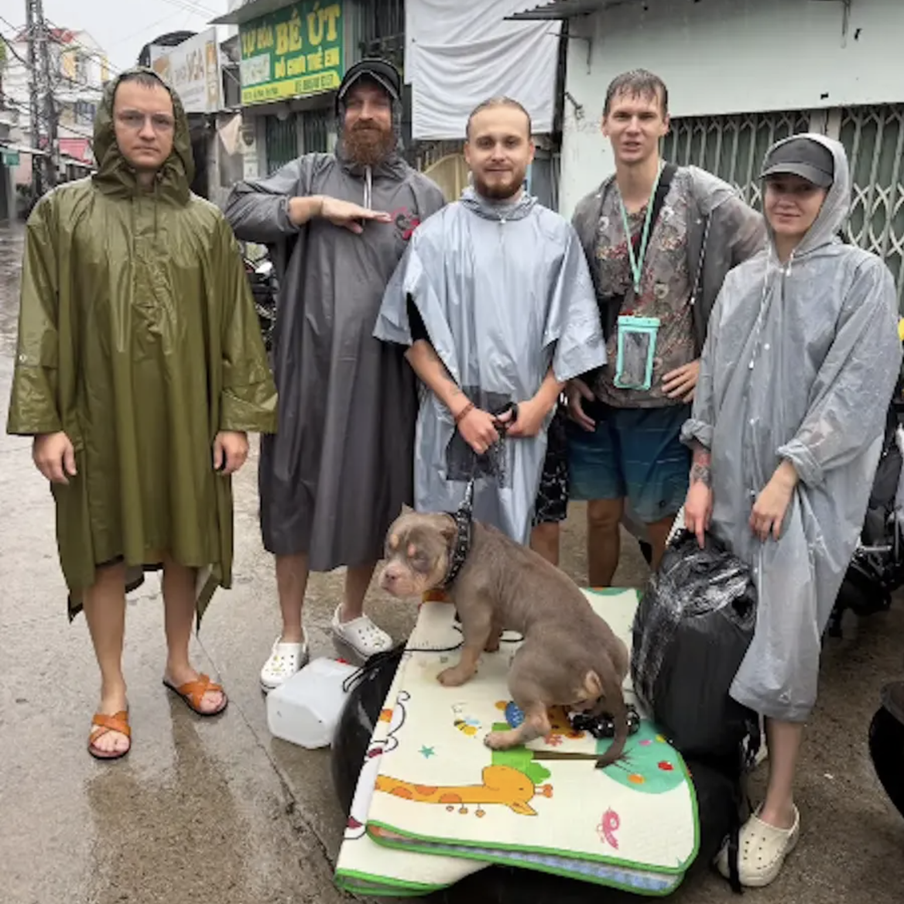 Герои в шортах: как русские спасали Вьетнам от потопа