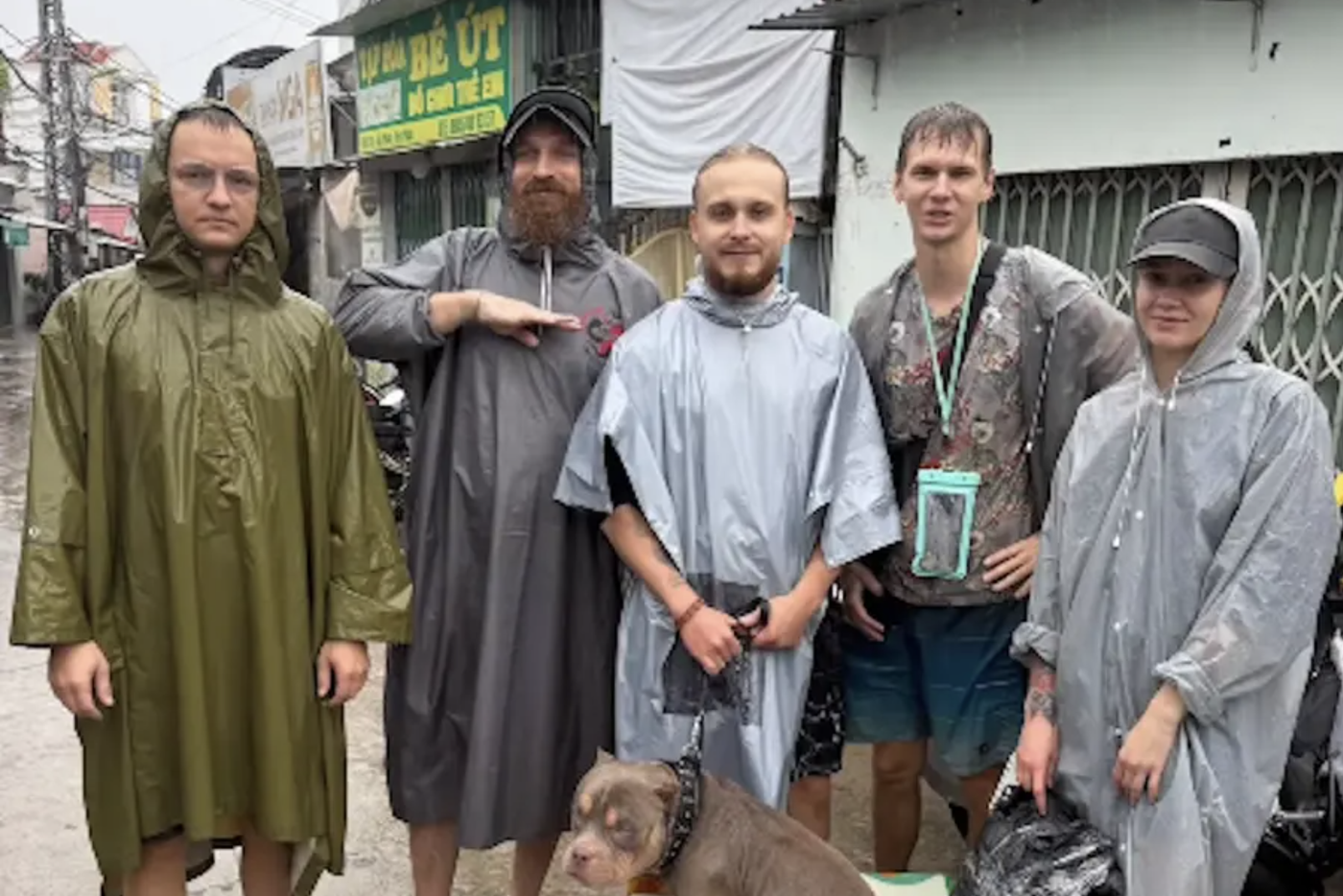 Русскоязычное комьюнити объединилось, чтобы спасать жителей Вьетнама во время наводнения