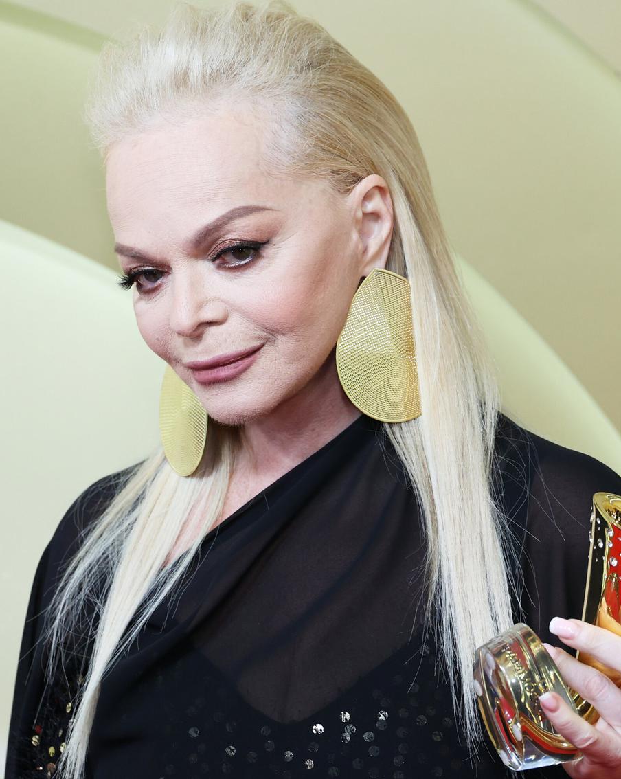 Полина Лурье и 112 млн рублей: как мать-одиночка смогла позволить себе элитное жильё Долиной