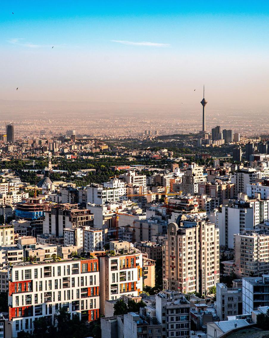 Россиянам напомнили о рисках съёмки в Иране. Российским путешественникам сообщили о необходимости строго соблюдать местные правила и отказаться от съёмки в общественных местах, чтобы избежать нарушений и конфликтных ситуаций