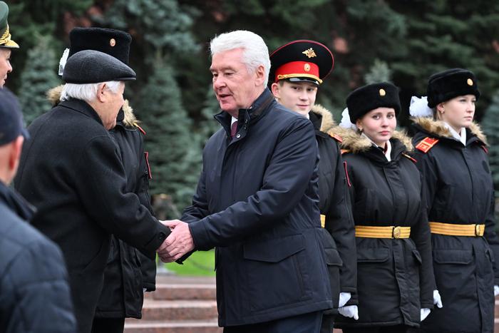 Собянин поблагодарил военно-промышленный комплекс за защиту Москвы