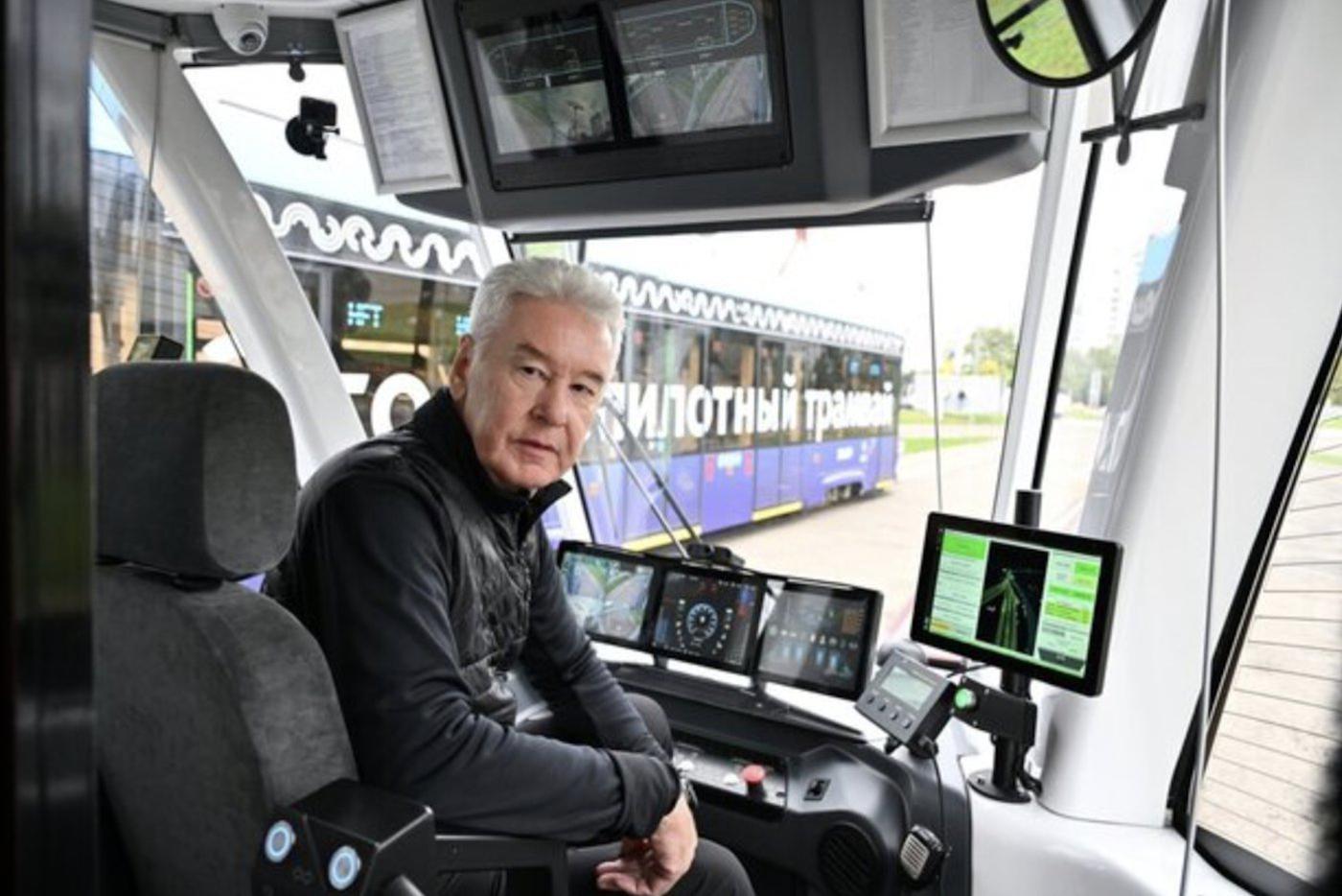 Собянин: Количество беспилотного транспорта будет постепенно увеличиваться