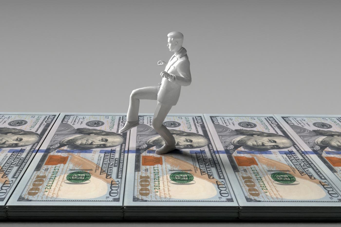 "Это – не предел!": курс доллара рекордно упал, чего не было два года